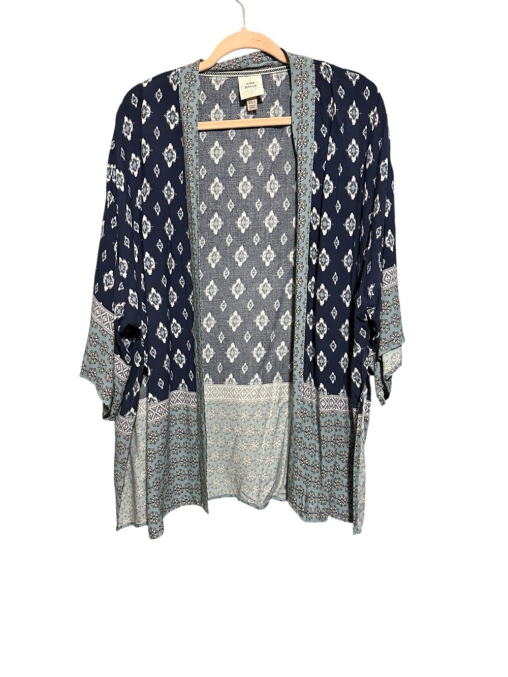 Knox Rose Navy & Sage Printed Open-Front Kimono Cardigan - Picture 2 of 7